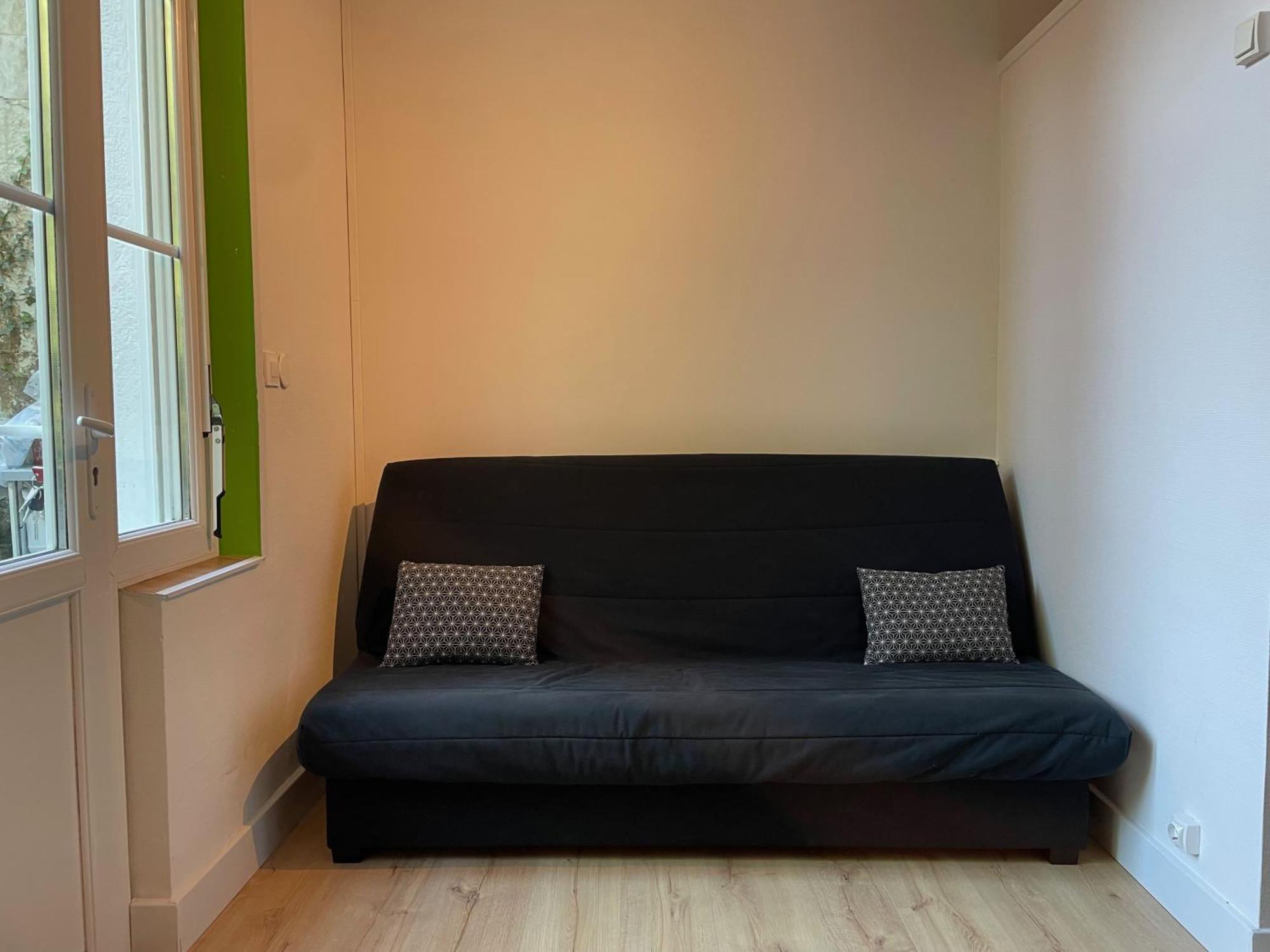 Meuble De Tourisme Dans Parc Arbore 1000M2 - Sejour-La-Roche Eperon La Roche-Posay Kamer foto